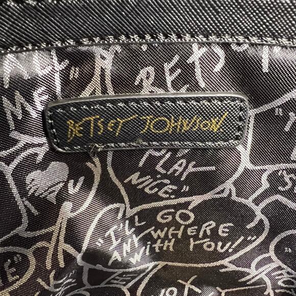 Betsey Johnson NWT Striped and Hearts Marilyn Satchel - Picture 6 of 8